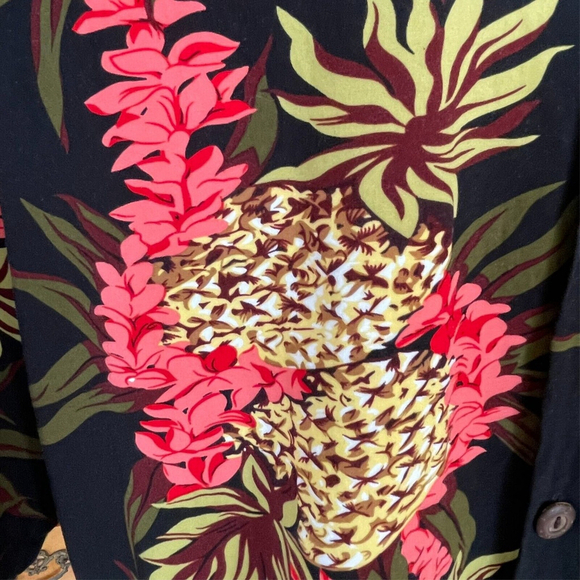 Vintage Hilo Hattie Mens Aloha Shirt Black Pineapple Orchid - Picture 11 of 13
